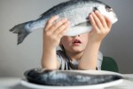 I bambini che mangiano pesce sono più attenti e vanno meglio a scuola.